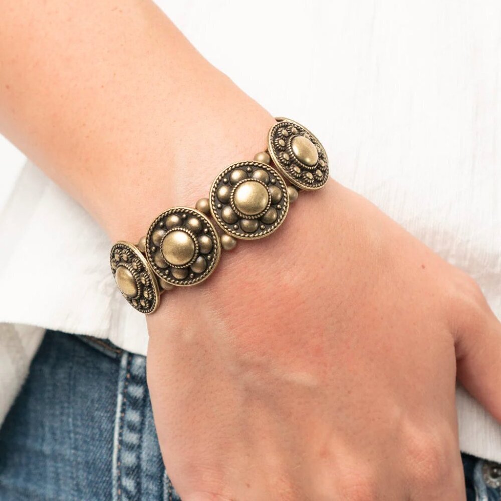 Paparqazzi Jewelry - Rural Fields - Brass Bracelet - Vintage